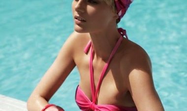 Εμπνευστείτε από τις beachwear εμφανίσεις των σταρ!! (10 Προτάσεις)