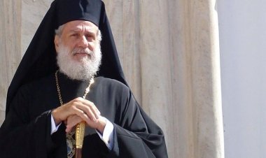 Συγχαρητήρια επιστολή του Μητροπολίτη Σύρου προς τους επιτυχόντες των Πανελληνίων