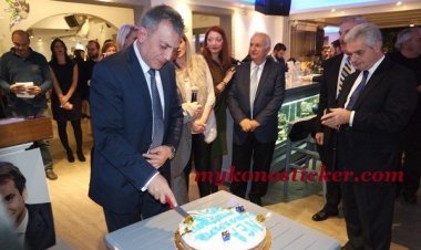 Στη Μύκονο, περιοδεύει ο Βουλευτής Κυκλάδων Γιάννης Βρούτσης