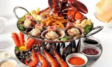 Τι συμβολίζει η Καθαρά Δευτέρα και γιατί ονομάστηκε έτσι;