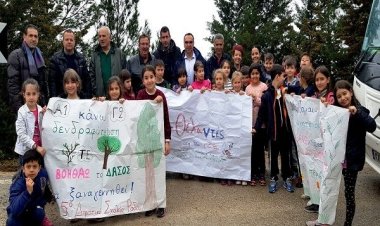 Το δάσος έχει ανάγκη τα παιδιά και τα παιδιά το δάσος…