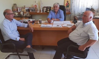 Περιοδεία του Αντιπεριφερειάρχη Κυκλάδων Γιώργου Λεονταρίτη σε Σίφνο, Μήλο και Νάξο