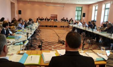 Νέος Βρεφονηπιακός σταθμός στην Μύκονο - Οι αποφάσεις του Περιφερειακού Συμβουλίου στην συνεδρίαση της Νάξου