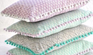 Πως καθαρίζουμε τα μαξιλάρια!! (Video)