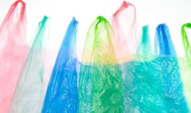 Στα 0,09 ευρώ από το 2019 το τέλος πλαστικής σακούλας