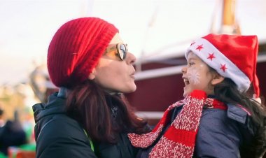 Τα Καλικαντανάκια φέρνουν τα Χριστούγεννα...