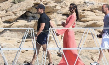 Στη Μύκονο ξέγνοιαστες στιγμές για την Adriana Lima με τον αγαπημένο της Emir Uyar