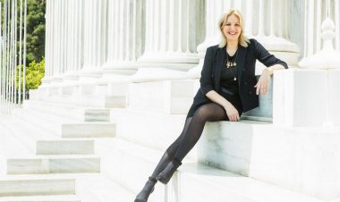 Σοφία Κοκοσαλάκη: Έφυγε στα 47 της χρόνια, η ταλαντούχα σχεδιάστρια των Ολυμπιακών της Αθήνας