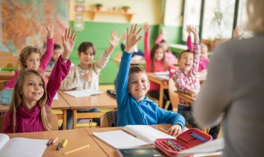 "Τα παιδιά να μάθουν τη λέξη σεβασμό, κι ας κάνουν λάθος στον πολλαπλασιασμό!!"