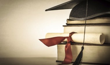 Πτυχία ΑΕΙ από το εξωτερικό!! Αλλάζει η διαδικασία στη Νομοθεσία!!