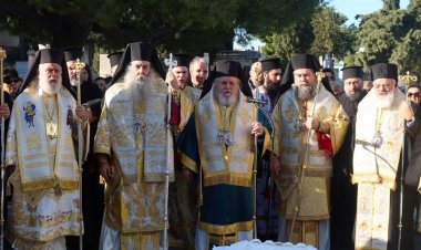 Ο Σεβασμιώτατος Δωρόθεος Β΄ στο Πολυετές Μνημόσυνο του Αοιδίμου Αρχιεπισκόπου Αθηνών και Πάσης Ελλάδος Χριστοδούλου