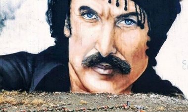 Νίκος Ξυλούρης: 40 χρόνια χωρίς τη μελωδικότητα της φωνής του τραγουδιστή της Ρωμιοσύνης [Video]