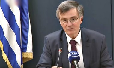 Coronavirus Pandemic - Die Zeit: Ο καθοριστικός ρόλος του διεθνούς φήμης λοιμωξιολόγου Σ. Τσιόδρα στην αντιμετώπιση της πανδημίας