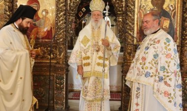 Αρχιερατική Θεία Λειτουργία ιερουργούντος του Σεβασμιωτάτου Δωροθέου Β’ στο Καστρομονάστηρο "Παναγίας Τουρλιανής"