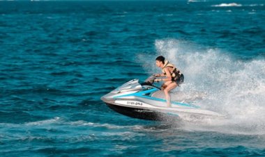 Mykonos - Water Sports: Τραυματισμός 15χρονης από τζετ σκι στη Μύκονο