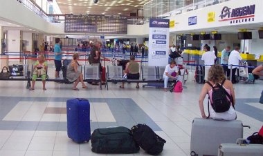 Aegean Islands - Rhodes: 70.025 διεθνείς αφίξεις στο αεροδρόμιο "ΔΙΑΓΟΡΑΣ'" στο πρώτο δεκαήμερο του Αυγούστου