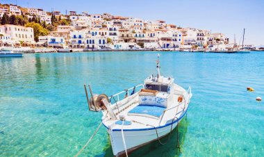 Sunday Times: Tα 25 θεαματικά ελληνικά νησιά - Κορυφαίο η Άνδρος