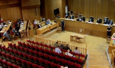 Golden Dawn trial: Οι τελικές ποινές - 13 χρόνια και 6 μήνες σε Μιχαλολιάκο και ηγετική ομάδα