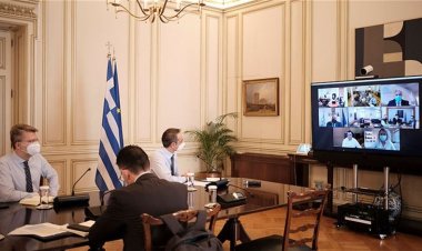 Coronavirus - Doctors in ICUs: Αορίστου χρόνου όλοι οι γιατροί που εργάζονται στις ΜΕΘ – Τι προανήγγειλε ο Μητσοτάκης