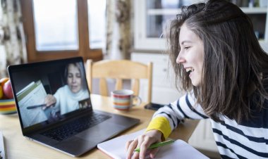 Education Policy: Ανοιχτό το ενδεχόμενο παράτασης της Σχολικής χρονιάς, δήλωσε η Ν. Κεραμέως [Video]