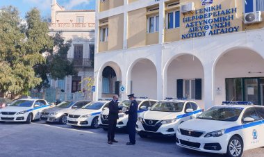 Aegean Islands: Η Περιφέρεια Ν. Αιγαίου ενισχύει με νέα περιπολικά την Αστυνομική Δ/νση Κυκλάδων
