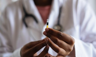 Coronavirus Vaccination - Υπ. Υγείας: Fakenews τα περί εμβολιασμών Αυτοδιοικητικών κατά προτεραιότητα!!