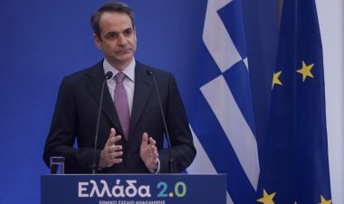 PM Mitsotakis - Recovery Plan: Το Εθνικό σχέδιο Ανάκαμψης αφορά όλους τους Έλληνες - 200.000 θέσεις εργασίας και αύξηση του ΑΕΠ κατά 7 μονάδες