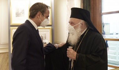 Easter 2021 lockdown rules: Ιερώνυμος μετά τη συνάντηση με Μητσοτάκη - Βρήκαμε λύση για τις εκκλησίες το Πάσχα