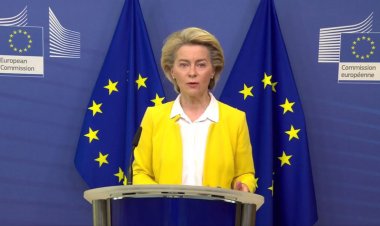 Ursula von der Leyen: Οι Αμερικανοί που έχουν εμβολιαστεί θα μπορούν να ταξιδέψουν στις ευρωπαϊκές χώρες το καλοκαίρι