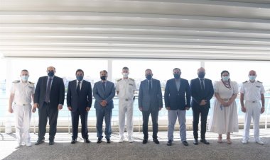 Shipping Min Plakiotakis: Θωρακίζουμε τα νησιά μας - Πέντε νέα περιπολικά σκάφη με ειδικό υγειονομικό εξοπλισμό στο Λιμενικό Σώμα