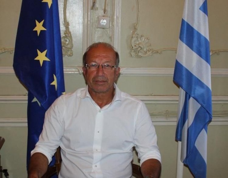 Στην Πάρο για τη μεγάλη γιορτή του ερασιτεχνικού θεάτρου ο Αντιπεριφερειάρχης Κυκλάδων