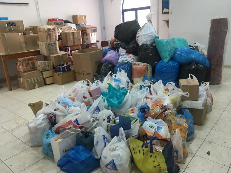 Ευχαριστίες Θεώνης Λειβαδάρου στους Σαντορινιούς για την αρωγή στην δράση προσφοράς του Επαρχείου στους πληγέντες της Μάνδρας