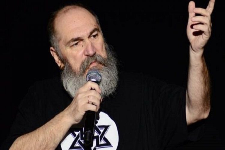 Πέθανε ο Τζίμης Πανούσης!  (εκόνες - videos)