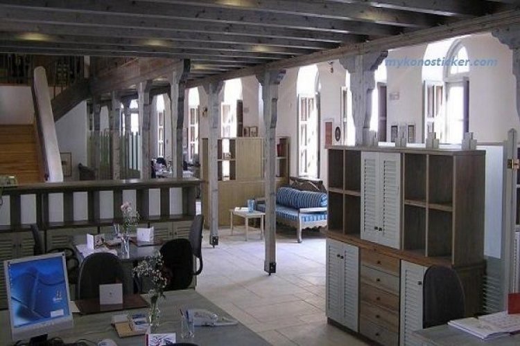 Γιάννης Βρούτσης: Κλειστό γραφείο ΟΑΕΔ στη Μύκονο δεν νοείται- Κατάθεση Αναφοράς στη Βουλή για την άμεση στελέχωση του