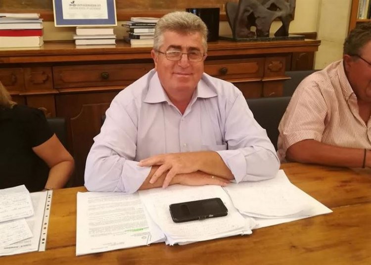 Φιλήμονας Ζαννετίδης : ''Η ταφόπλακα που βάλατε στα νησιά μας θα σας στοιχειώνει για πάντα''