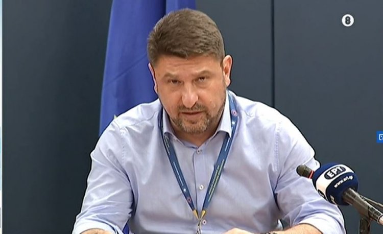 Coronavirus Pandemic: Αναστολή λειτουργίας για 30 ημέρες και πρόστιμα 5.000 -20.000 ευρώ στους παραβάτες στις παραλίες