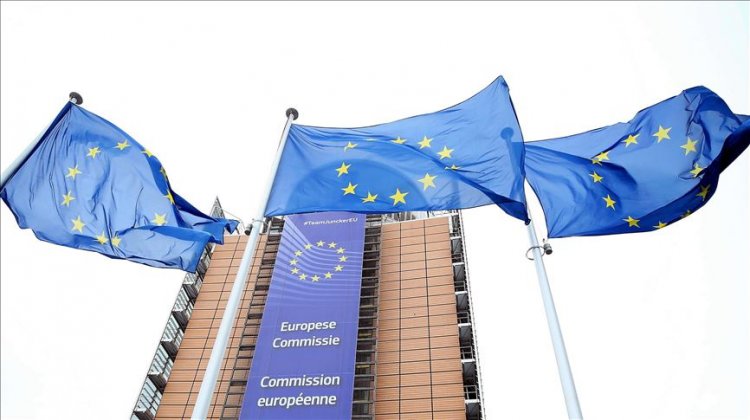 European Commission: Θερινές προβλέψεις Κομισιόν - Μεγαλύτερη η ύφεση της ΕΕ απ' ό,τι αναμενόταν