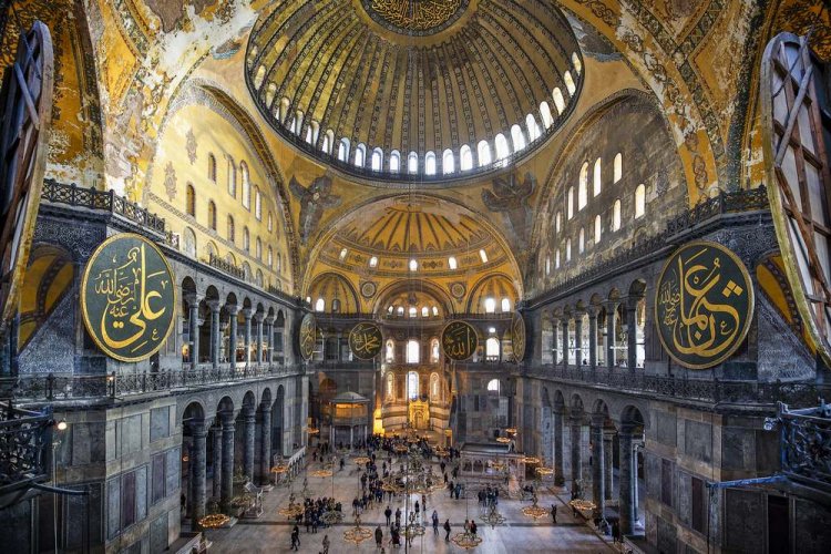 Lost Voices of Hagia Sophia: Έτσι ακούγονταν οι ψαλμωδίες στην Αγία Σοφία πριν 1.000 χρόνια – Έρευνα του Στάνφορντ (videos)