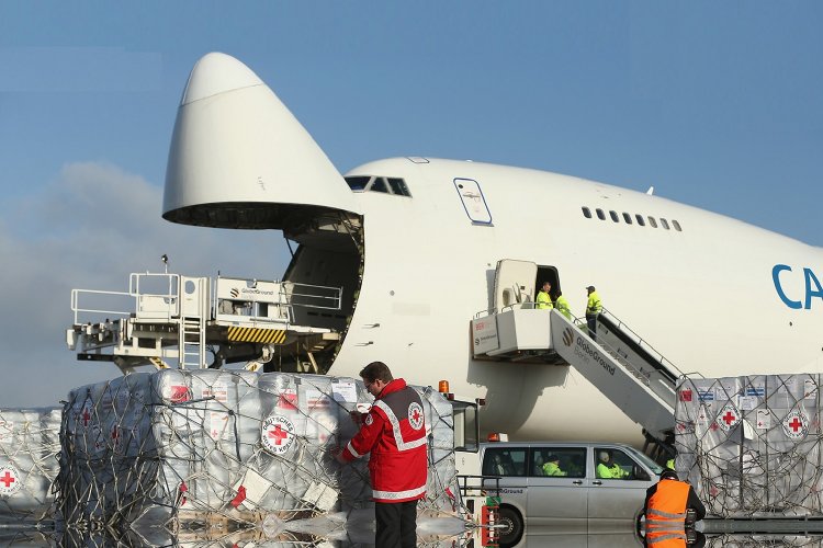 Coronavirus Vaccine: Η αποστολή του αιώνα!! Το παγκόσμιο σχέδιο για τη μεταφορά του εμβολίου για τον Covid!! Θα χρειαστούν 8.000 αεροπλάνα!!