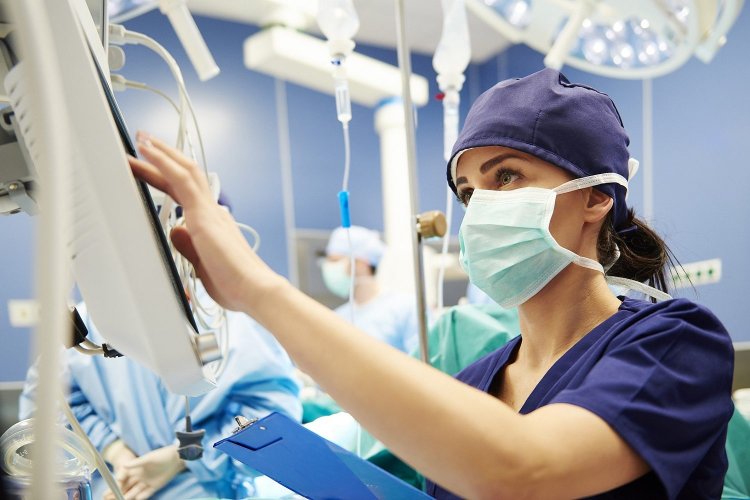 Coronavirus Disease: 359 νέα περιστατικά μόλυνσης – 69 νοσηλεύονται διασωληνωμένοι, 9 νέοι θάνατοι