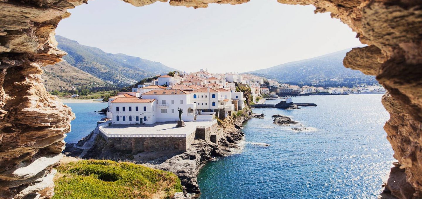 Culture and Natural Beauty: H Άνδρος στην κορυφή της λίστας με τα 7 καλύτερα νησιά του κόσμου, για φυσιολατρικές και πολιτιστικές εμπειρίες