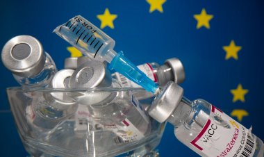 Coronavirus vaccination: Εμβόλιο AstraZeneca - Ποιοι πρέπει να κάνουν έλεγχο αιμοπεταλίων!! Νέες οδηγίες για τις θρομβώσεις!!