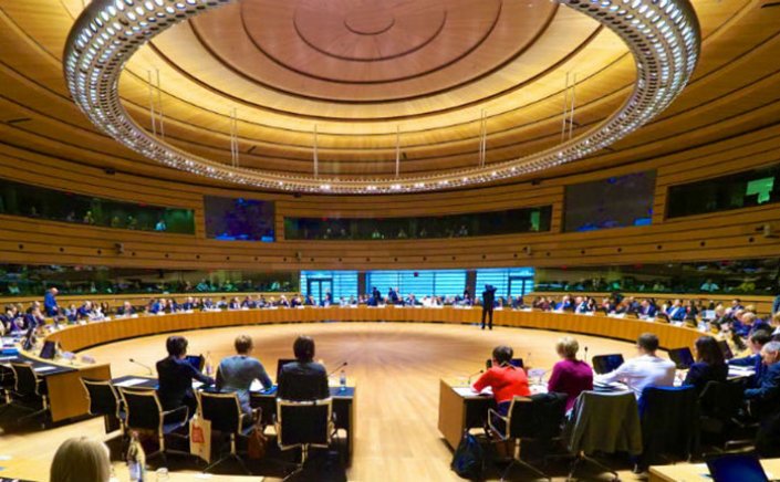 European Council conclusions on COVID-19: Ανάγκη να συνεχιστούν οι εμβολιασμοί - Eπαγρύπνηση για τις μεταλλάξεις