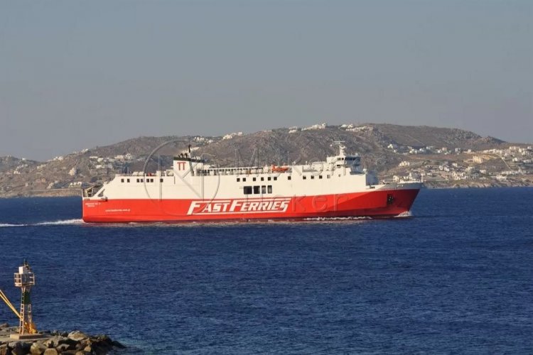 Ferry Routes: Τροποποίηση δρομολογίων των ΘΕΟΛΟΓΟΣ Π. & FAST FERRIES Andros την Πέμπτη 10/6 λόγω της 24ωρης απεργίας