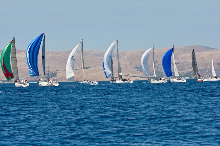 Sailing Race AEGEAN 600: Τα σκάφη θα ανοίξουν πανιά, σε μία διεθνή διοργάνωση, 600 ν.μ. αγώνα στο Αιγαίο, περνώντας ανάμεσα σε Δήλο και Μύκονο!!!