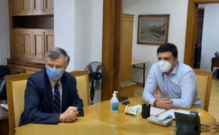 Coronavirus Disease: Κικίλιας – Τσιόδρας στην Ιερά Σύνοδο την Τρίτη για τους εμβολιασμούς