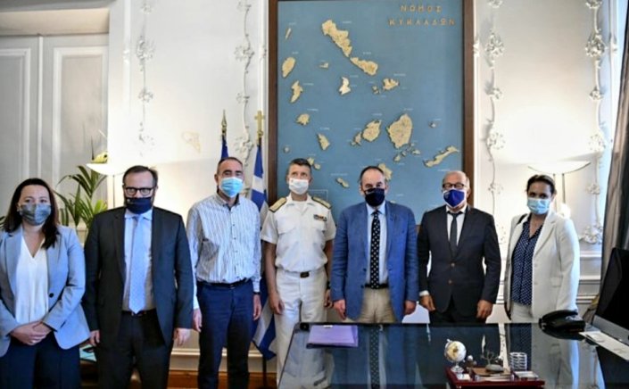 Syros: Διευρυμένη σύσκεψη σύσκεψη με τον ΥΝΑΝΠ Γ. Πλακιωτάκη στην Περιφέρεια Ν. Αιγαίου για θέματα των νησιών