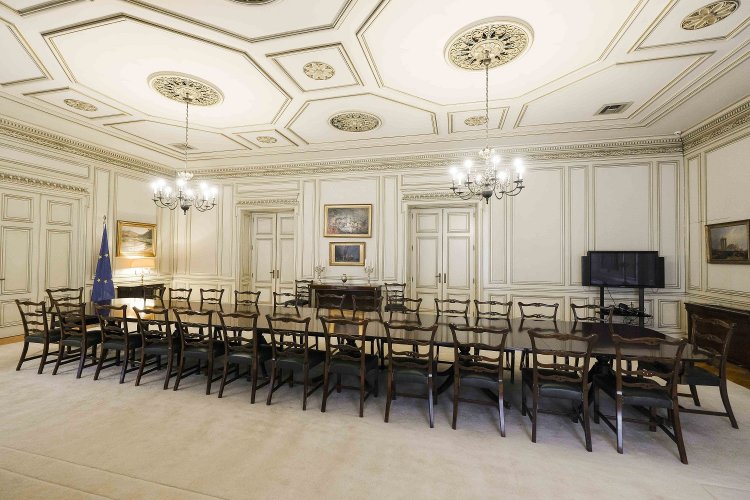 Cabinet meeting: Έκτακτη σύσκεψη στο Μαξίμου!! Στο τραπέζι νέα μέτρα!! Σε επιφυλακή για μετάλλαξη Δέλτα & πορεία Εμβολιασμών!!