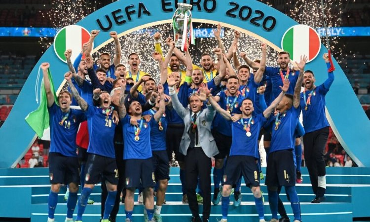 Euro 2020 Final:  Στην κορυφή της Ευρώπης η Ιταλία, νίκησε 3-2 την Αγγλία στα πέναλτι!!