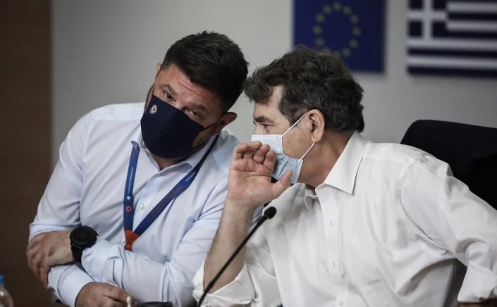 Briefing on the fires: Ενημέρωση χωρίς δημοσιογράφους - Μας φτύνουν και νομίζουμε πως… ψιχαλίζει! 